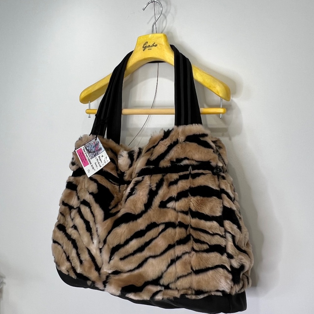 Sharp N Chic Fashion Tote animal print in black and tan faux fur